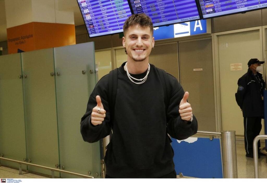 Ολυμπιακός: Στην Ελλάδα για τις υπογραφές ο Σέρζι Κανός - «Μπορώ να δώσω πολλά» (video+photos)