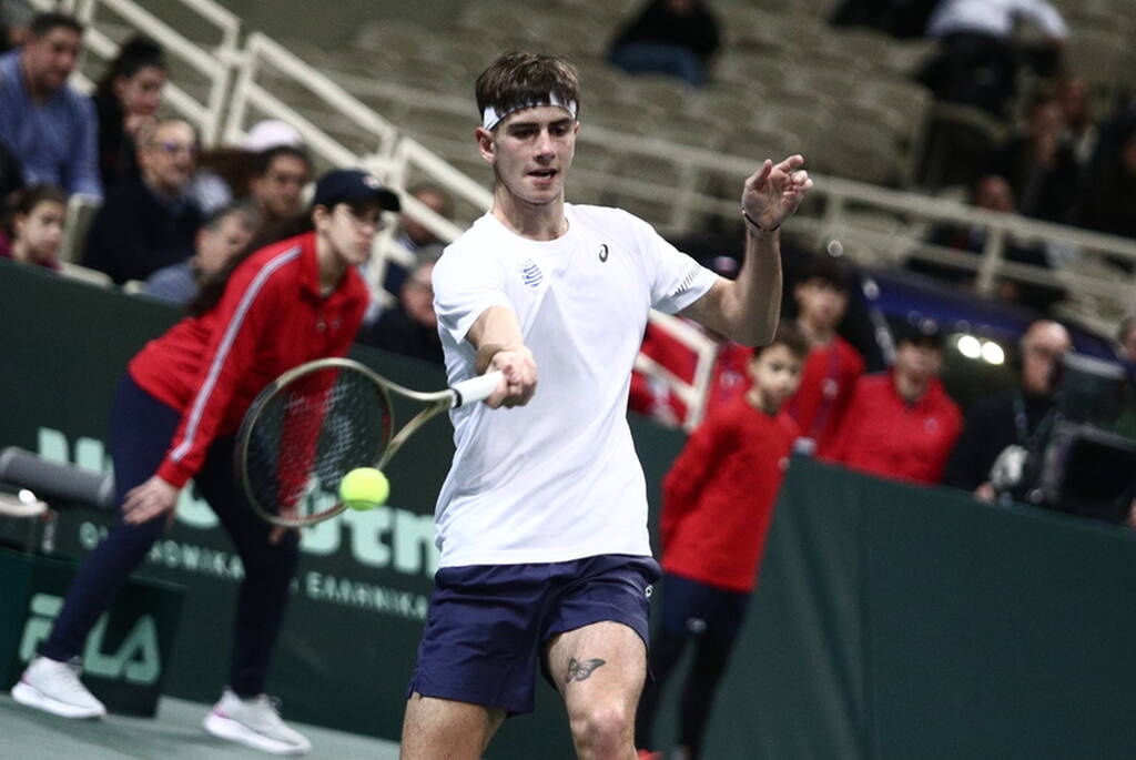 Davis Cup: Ο εκπληκτικός Θάνος λύγισε τον Αντράντε και πλησιάζει την πρόκριση η Ελλάδα! (vids+pics)