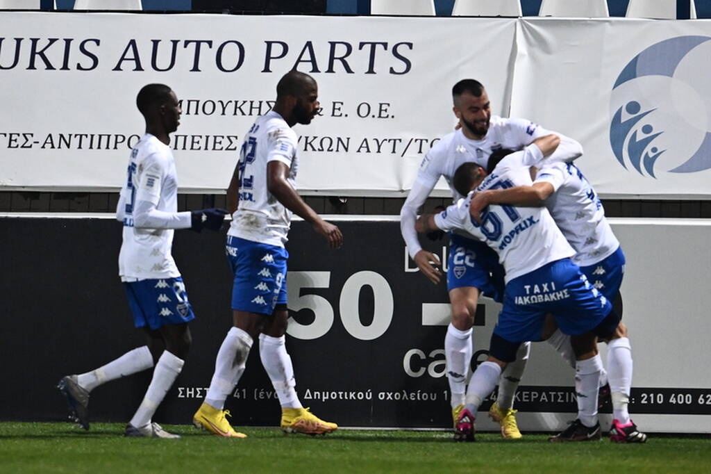 Ιωνικός-Άρης 1-0: Χρυσή νίκη οδηγεί τους Νικαιώτες στη σωτηρία - Σε κρίση οι Θεσσαλονικείς (vids)