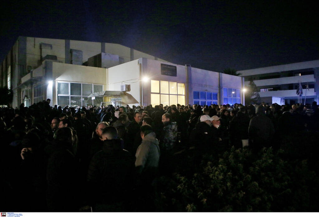 Παναθηναϊκός-Ολυμπιακός: Την Πέμπτη το ματς, οκτώ οπαδοί στο νοσοκομείο! (photos)