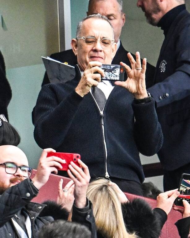 Premier League: Βλέπει Άστον Βίλα-Άρσεναλ ο Τομ Χανκς - «Τρελάθηκε» στα γκολ των γηπεδούχων