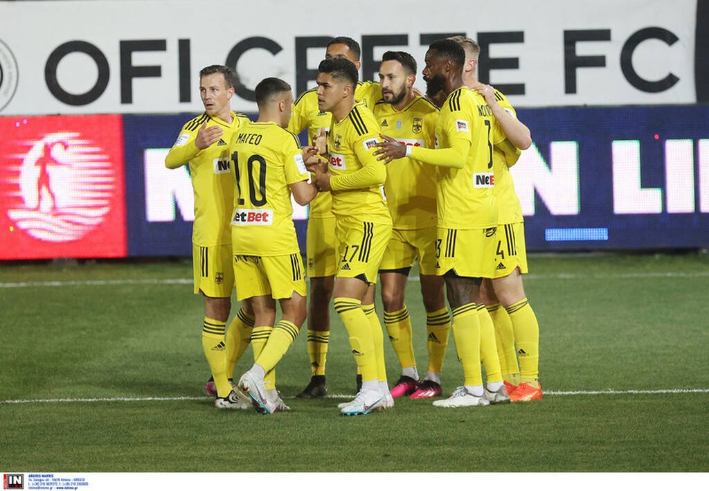 ΟΦΗ-Άρης 0-3: Παρέλαση στην Κρήτη και φουλ για την πέμπτη θέση (vids+pics)