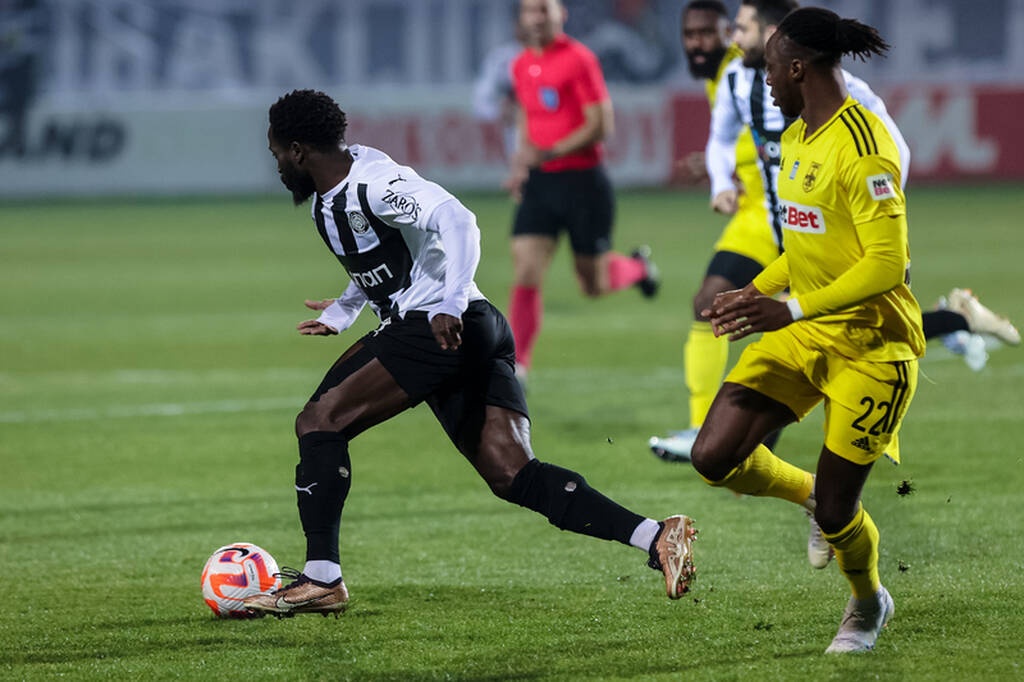 ΟΦΗ-Άρης 0-3: Παρέλαση στην Κρήτη και φουλ για την πέμπτη θέση (vids+pics)