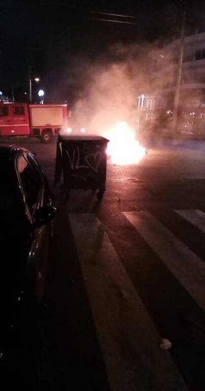 ΑΕΚ - Ολυμπιακός: Μεγάλη ένταση και δακρυγόνα στη Νέα Φιλαδέλφεια μετά το ντέρμπι (pics)