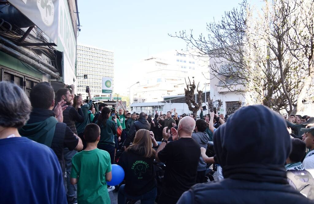 Παναθηναϊκός: Αποθέωση για το κύπελλο στη Λεωφόρο (Photos)
