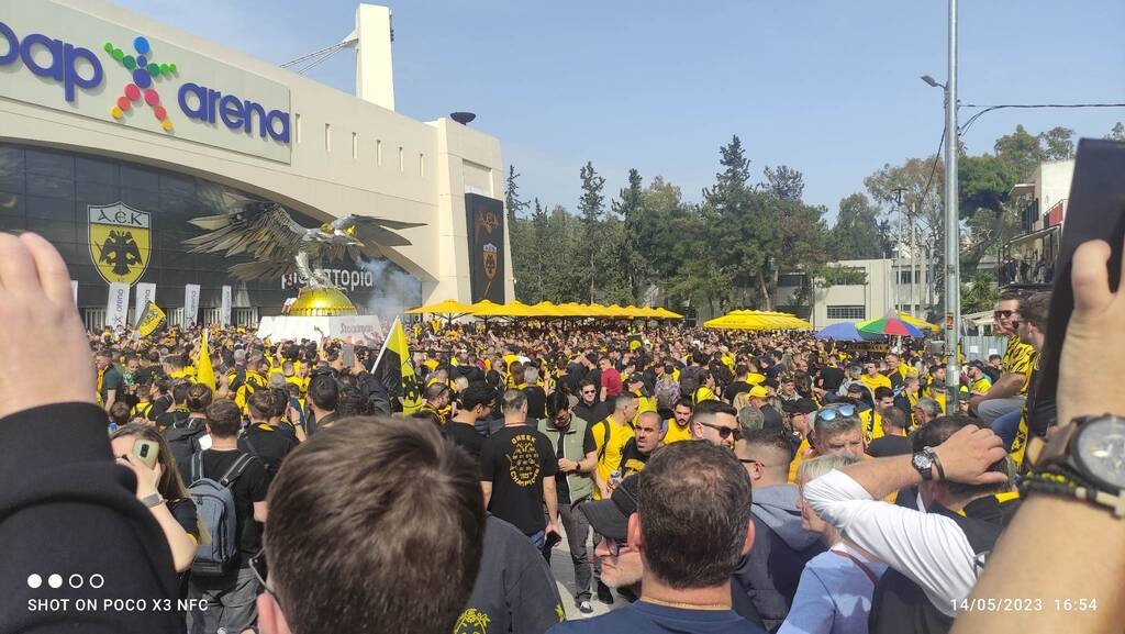 Super League: Χαμός από νωρίς στη Νέα Φιλαδέλφεια για το ματς – τίτλου, ΑΕΚ – Βόλος