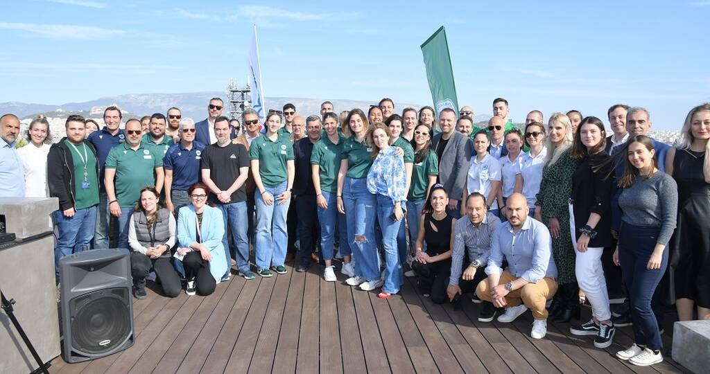 Η ομάδα του ΟΠΑΠ με τους αθλητές του Παναθηναϊκού Α.Ο.