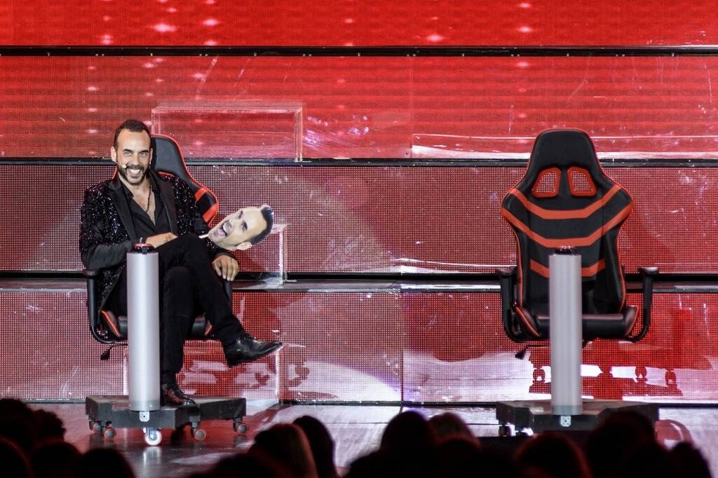 «Τι φάση πάλι, ρε?»: Λαμπερή πρεμιέρα στο Θέατρο Άλσος