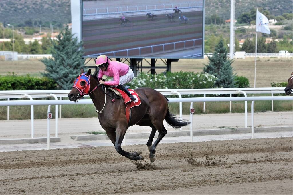 5η συνεχόμενη νίκη για τον ΝΟΤΥ ΜΟΝΤΥ (GB)