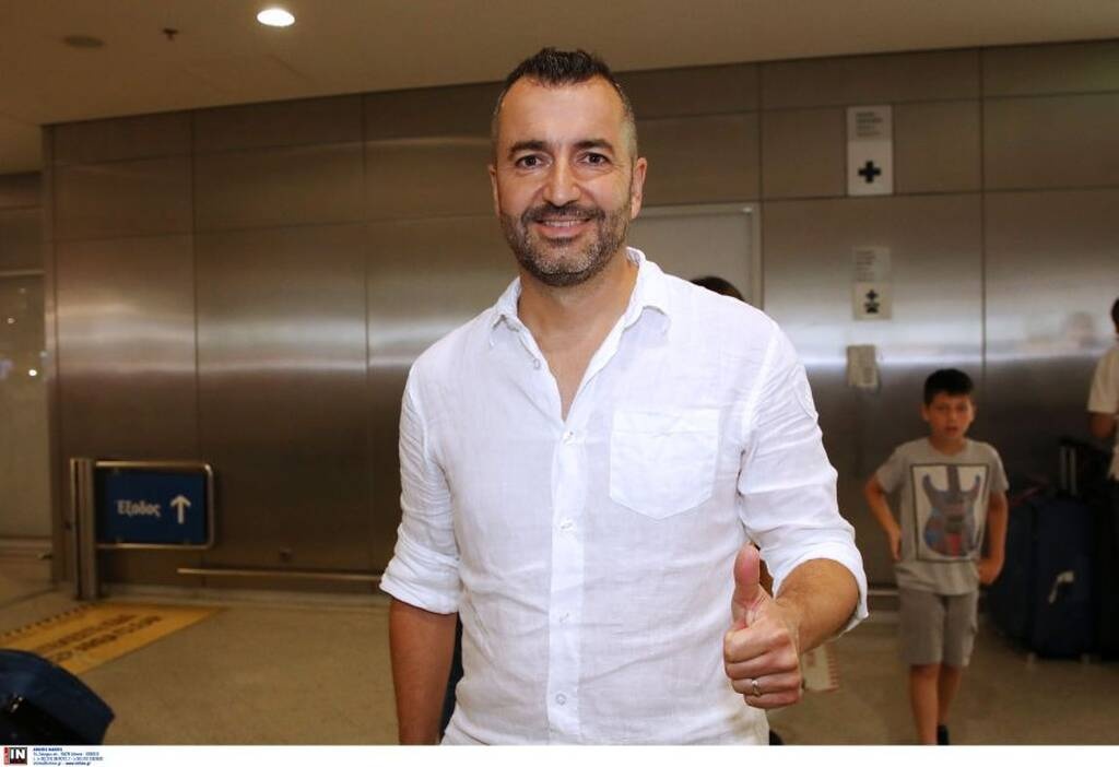 Ολυμπιακός: Στην Αθήνα ο νέος προπονητής Ντιέγκο Μαρτίνεθ - «Ήρθα με όρεξη για δουλειά»