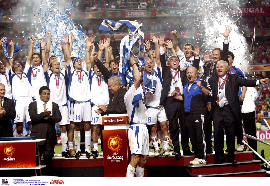 Euro 2004: Όταν η Ελλάδα σήκωσε το «τιμημένο» - 19 χρόνια από το έπος στην Πορτογαλία