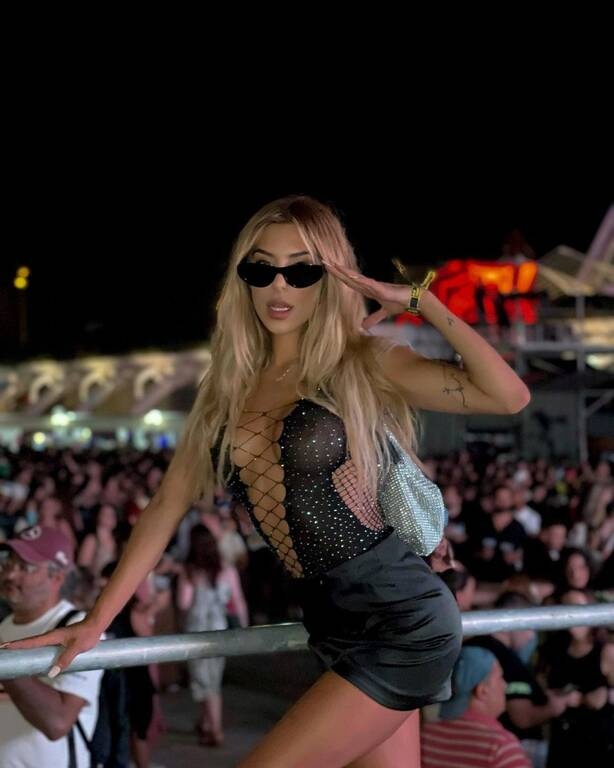 Big Brother: Διάσημος τερματοφύλακας «μαρκάρει» ερωτικά πρώην εντυπωσιακή παίκτρια (photos+videos)