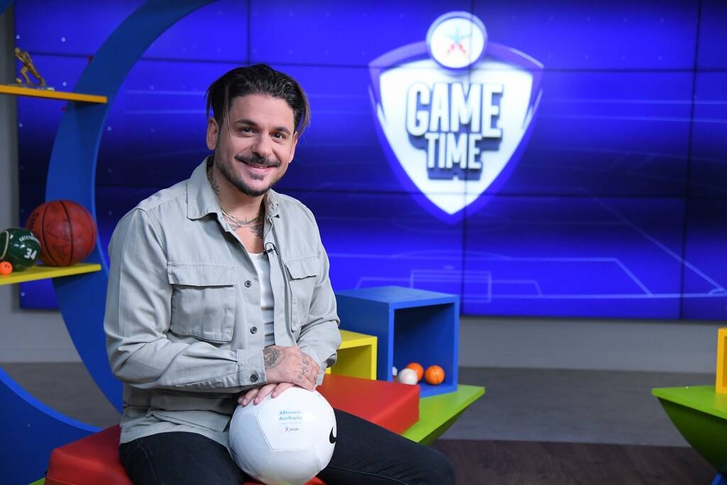 Ο Stan τραγουδάει «Επικίνδυνα» στο ΟΠΑΠ Game Time για το Ιρλανδία-Ελλάδα