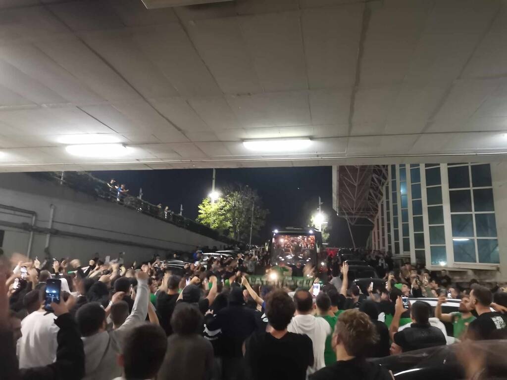 Ολυμπιακός – Παναθηναϊκός: «Καυτή» υποδοχή στο ΟΑΚΑ, μετά το «διπλό» στο ΣΕΦ