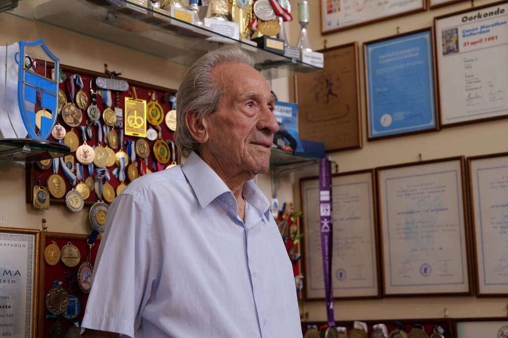 Στέλιος Πρασσάς: Μαραθωνοδρόμος ετών 92