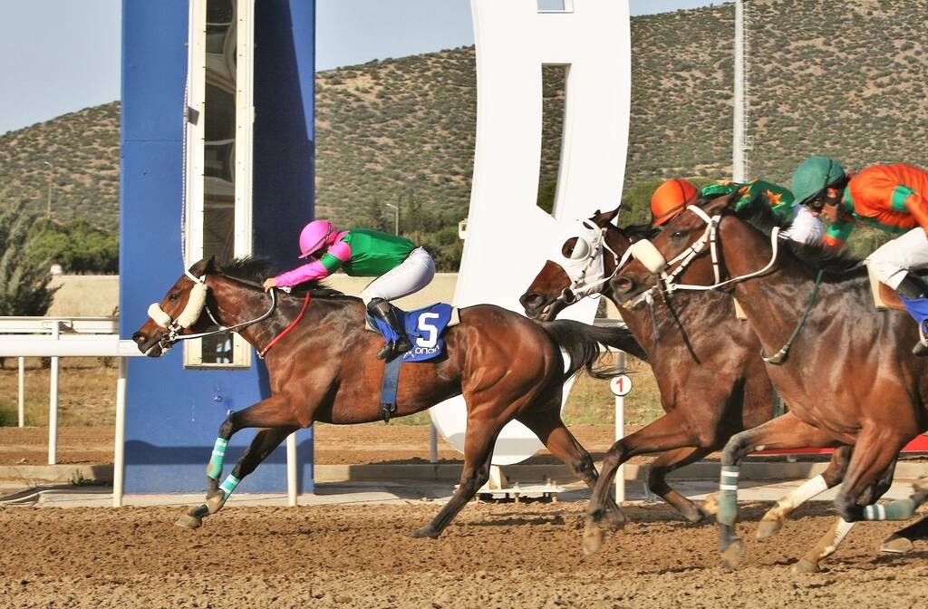 Πέντε ελληνικές κούρσες τη Δευτέρα στο Markopoulo Park