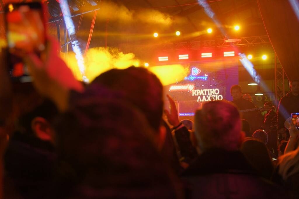 Χριστουγεννιάτικο πάρτι από τον 104,6 My Radio 104 και το Πρωτοχρονιάτικο Λαχείο στη Βαρβάκειο