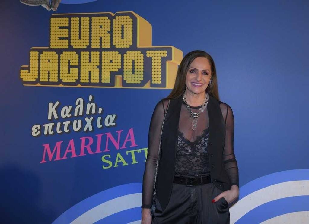 Η Μαρίνα Σάττι τραγουδά για πρώτη φορά live το «Ζάρι»