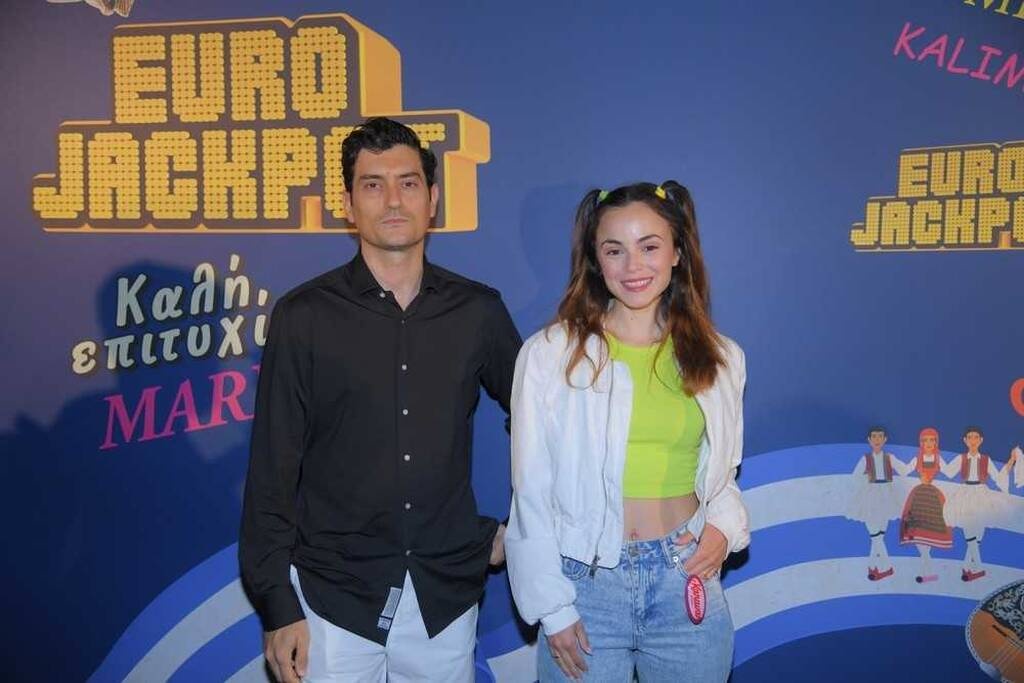 Η Μαρίνα Σάττι τραγουδά για πρώτη φορά live το «Ζάρι»