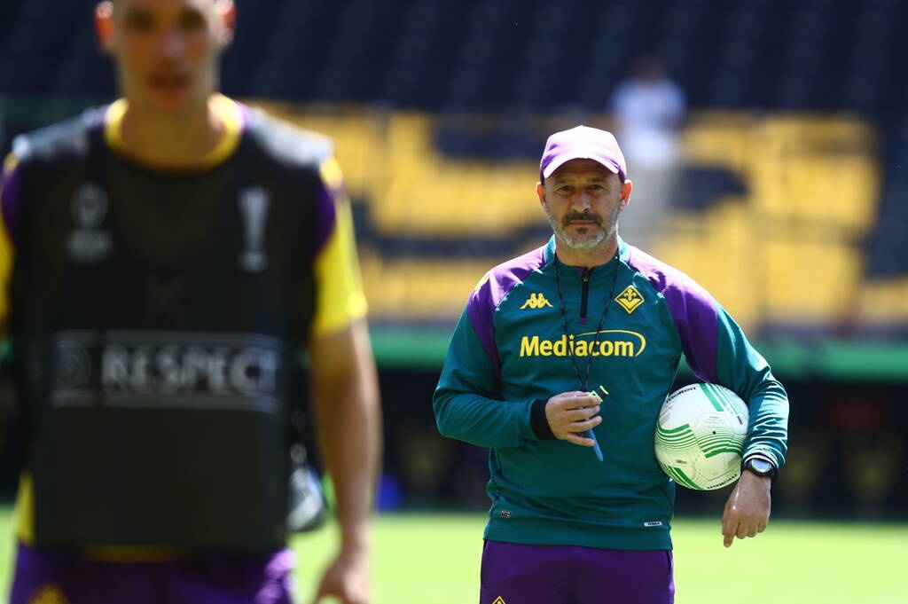 Τελικός Conference League, Ολυμπιακός - Φιορεντίνα: Προπονήθηκαν στην «AEK Arena» οι «βιόλα»