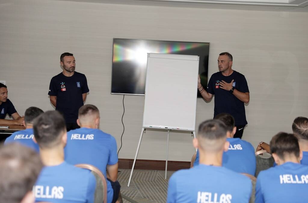 Εθνική Ελλάδας: Πρώτη συγκέντρωση για το Nations League - Η πωρωτική ομιλία Γιοβάνοβιτς