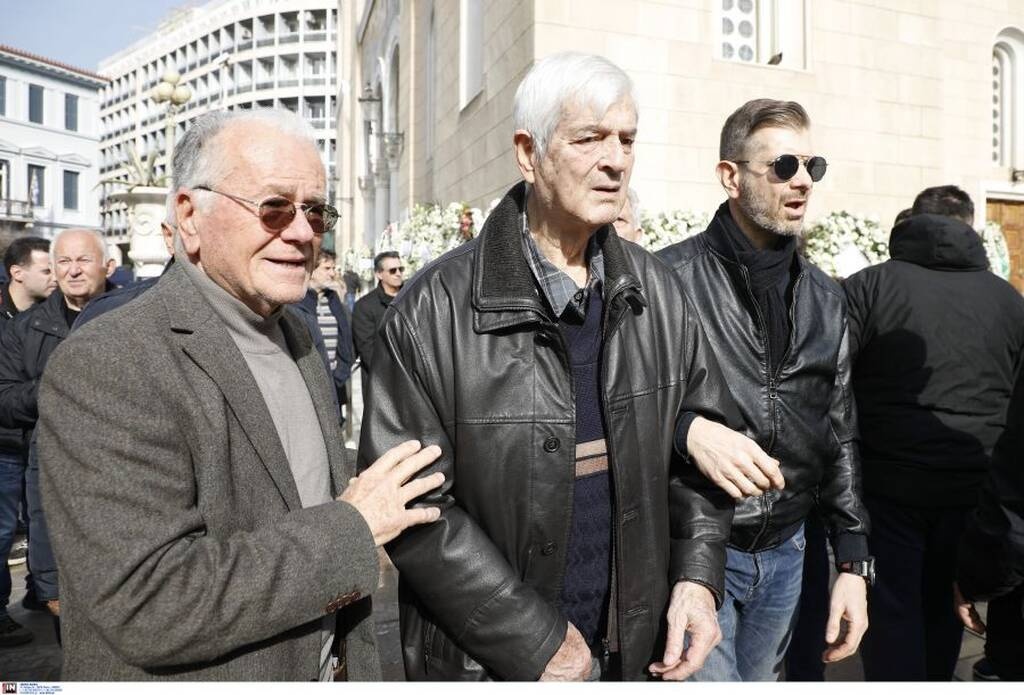 Μίμης Δομάζος: Το τελευταίο αντίο στον Στρατηγό από την οικογένεια του Παναθηναϊκού (pics)