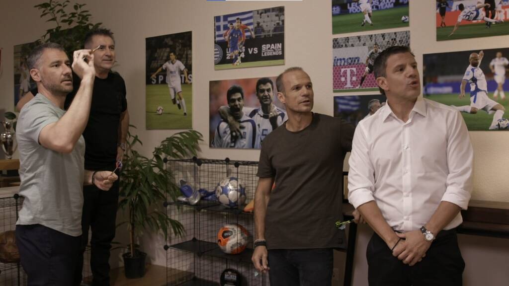 «4-3-3»: Το docuseries της COSMOTE TV με πρωταγωνιστές τους «Legends 2004» επιστρέφει με 2η σεζόν