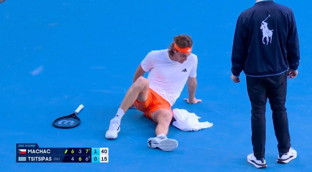 Στέφανος Τσιτσιπάς: Τρομακτικός τραυματισμός στο Australian Open (pics)