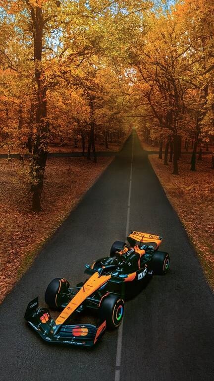 Όταν η ταχύτητα συναντά τη φύση:Το showcar της McLaren Mastercard Formula1 Team στο δάσος της Φολόης