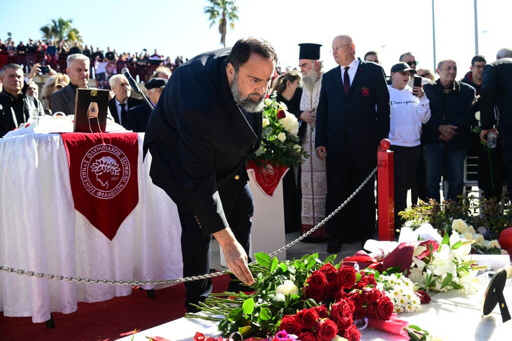 Ολυμπιακός: Απέτισαν φόρο τιμής στα θύματα της Θύρας 7