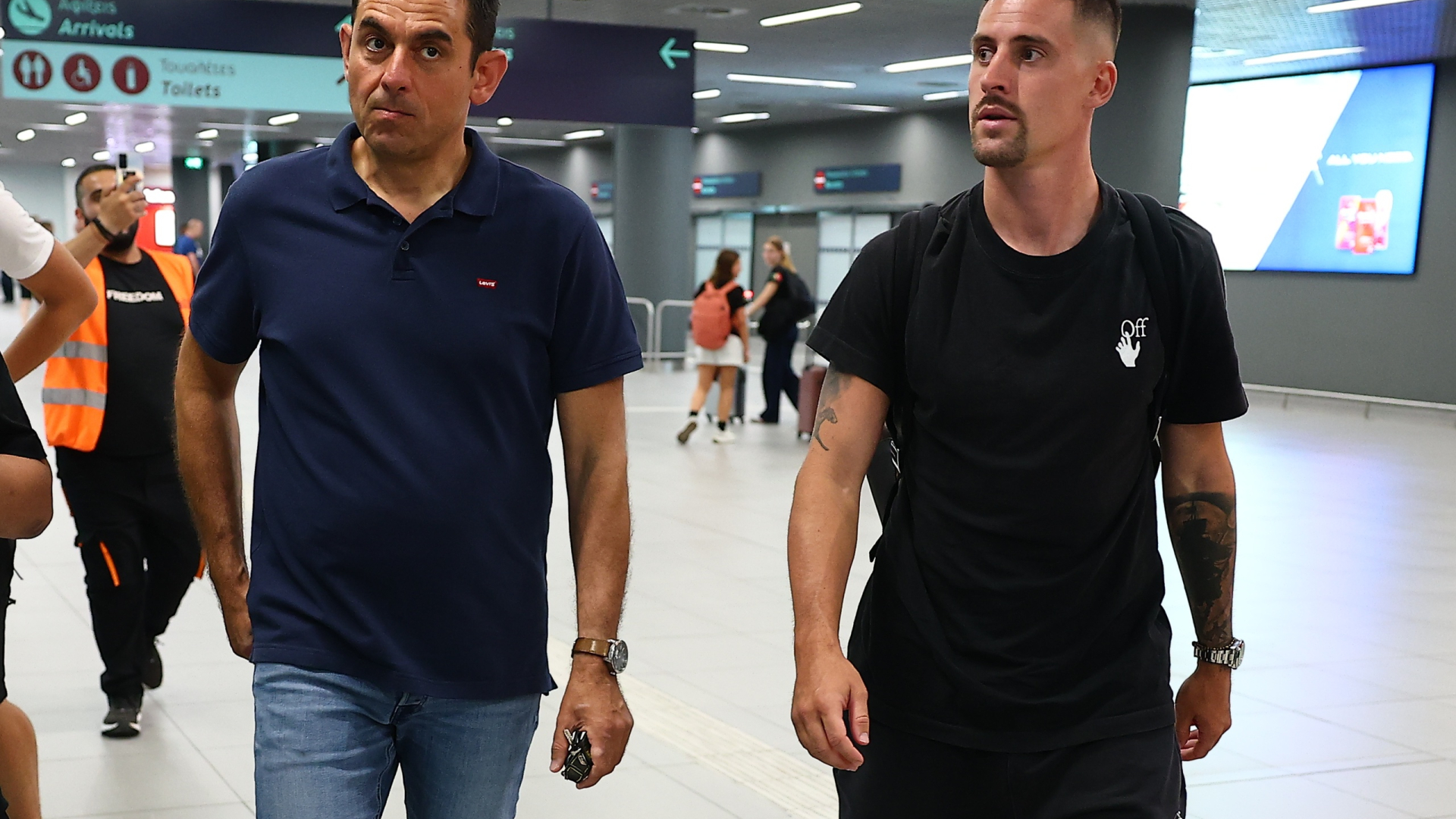 [388352] ΑΦΙΞΗ ΤΟΥ ΜΠΑΠΤΙΣΤ ΣΑΝΤΑΜΑΡΙΑ ΣΤΗ ΘΕΣΣΑΛΟΝΙΚΗ ΓΙΑ ΤΗΝ ΟΜΑΔΑ ΤΟΥ ΠΑΟΚ (ΡΑΦΑΗΛ ΓΕΩΡΓΙΑΔΗΣ / EUROKINISSI)