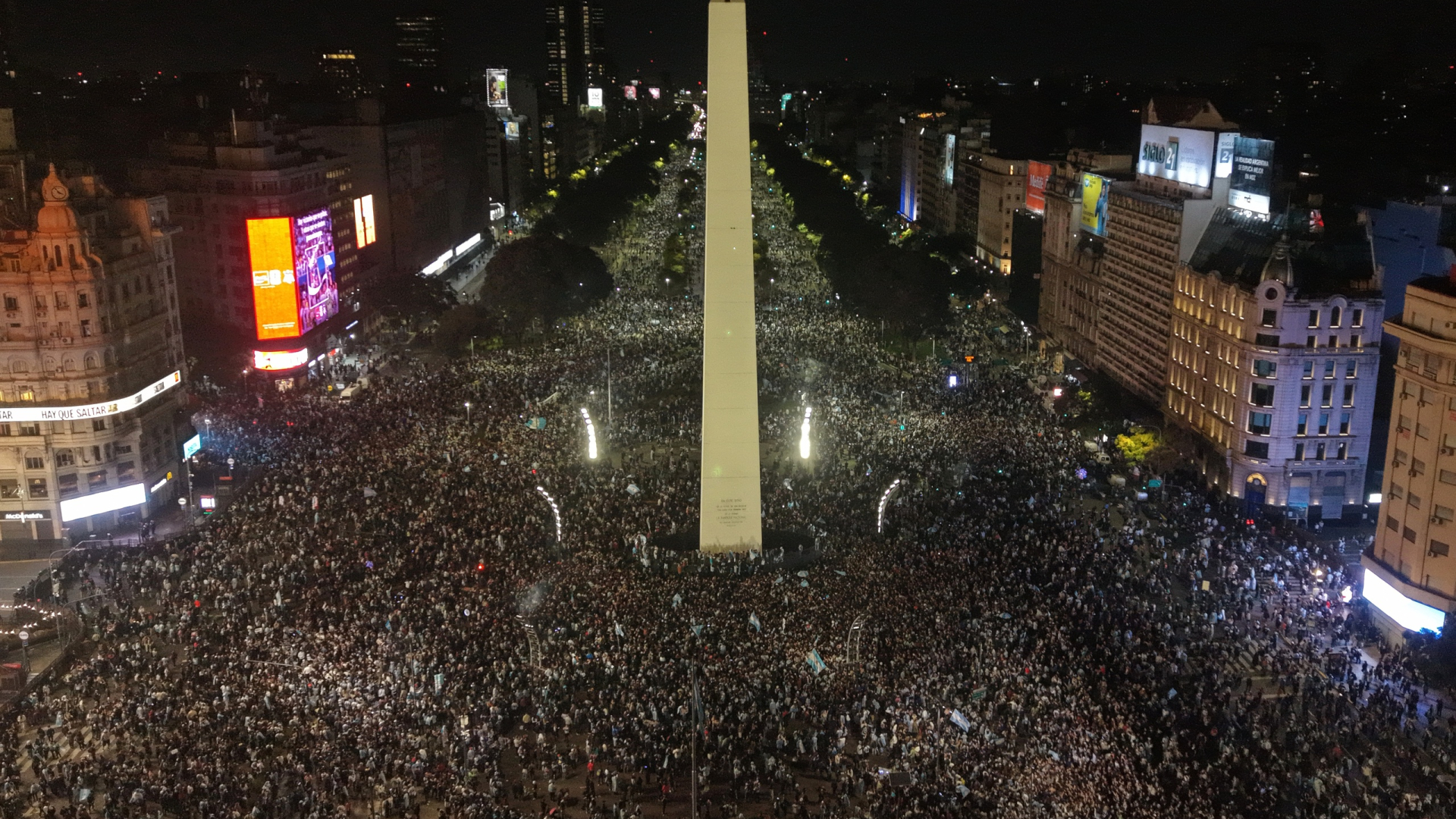 Argentina-Fans-Celebrations