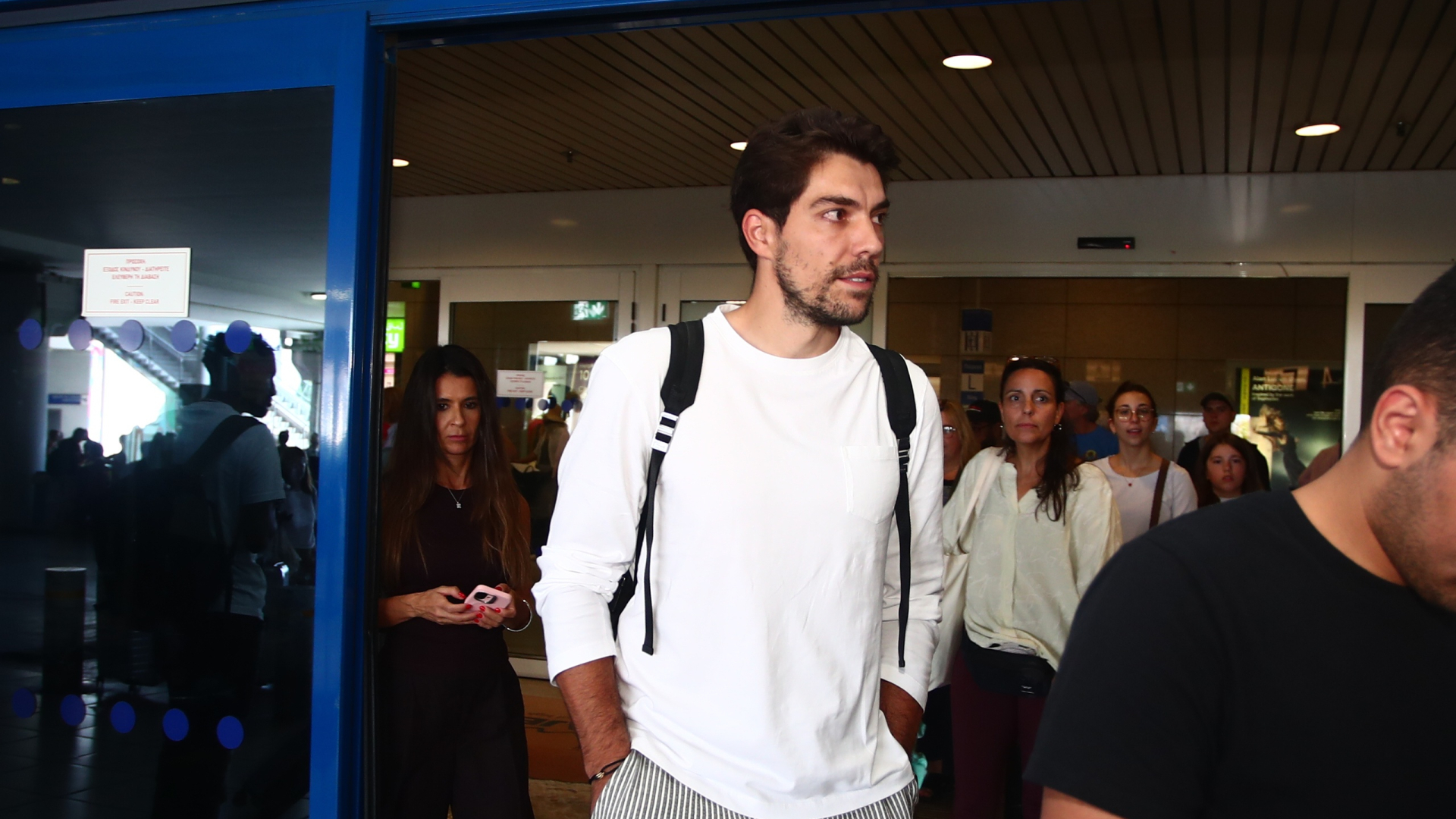 [388689] ΑΦΙΞΗ ΤΟΥ ΣΤΕΦΑΝ ΟΡΤΕΓΚΑ ΣΤΗΝ ΑΘΗΝΑ ΓΙΑ ΤΗΝ ΟΜΑΔΑ ΤΟΥ ΟΛΥΜΠΙΑΚΟΥ (ΘΑΝΑΣΗΣ ΔΗΜΟΠΟΥΛΟΣ / EUROKINISSI)