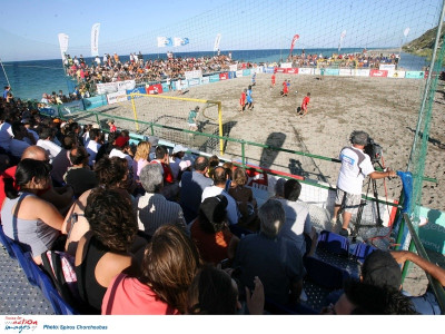 Τον τίτλο η Chantat Cafe