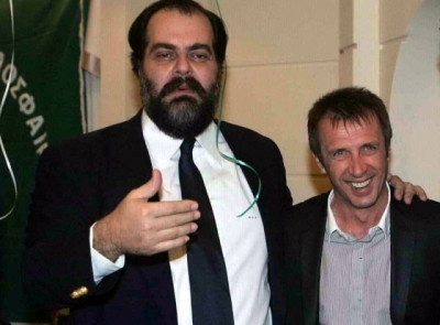 Με Νιόπλια στο ντέρμπι ο Πατέρας «χαρίζει» από τον Οκτώβριο τον τίτλο στον φίλο του…