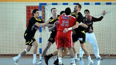 Ακάθεκτοι οι Ισλανδοί
