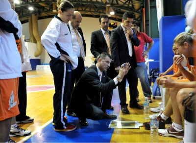 Πρόκριση για Αθηναϊκό