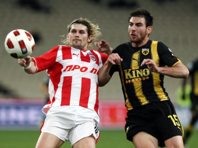 Τα… καρύδια του Καράμπελα