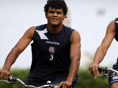 «Προλαβαίνει την ΤΣΣΚΑ ο Ετό»