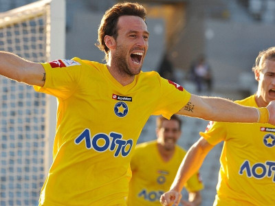 «Θέλω να παίξω στην ΑΕΚ»