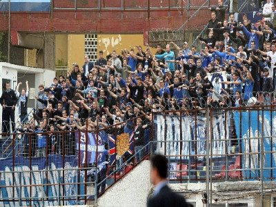 «Κόκκινο» για εισιτήρια