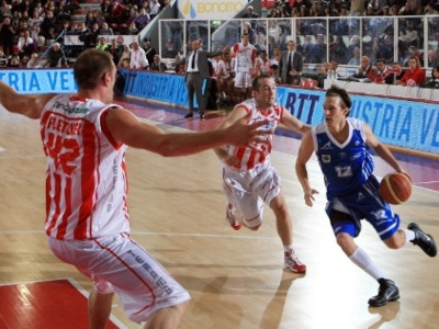 Νίκη παραμονής για Τσαλδάρη