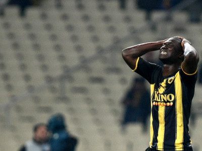 Κομμένα πια τα δανεικά