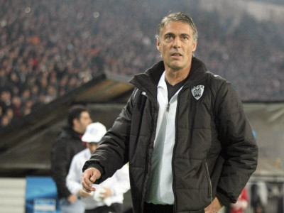 «Πρωτιά στα πλέι οφ»