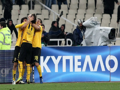 Τι μαγειρεύουν στο Γουδή;