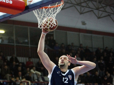 Στα γραφεία ο Σάβο
