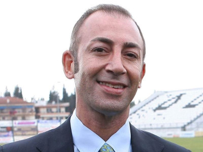 Ανακάλεσε ο Σάμιος