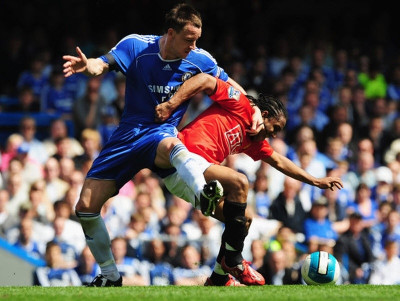 Ο τίτλος περνάει από το Λονδίνο