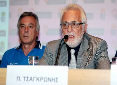 «Να βάλουμε όλοι πλάτη»