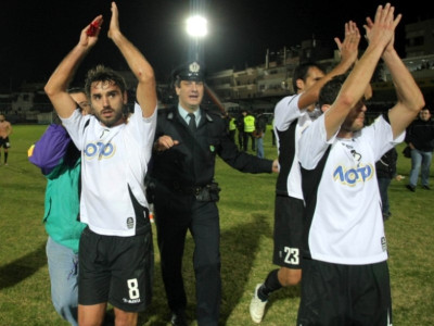 «Τα πάντα για την άνοδο»